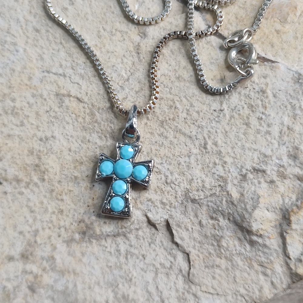 Vintage blue Cross Necklace Silver Chain Pendant glowing Crystals